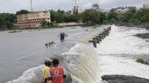  മഴ ശക്തം, ഡാമുകൾ നിറയുന്നു,നദികൾ കരവിഞ്ഞു ഒഴുകും ,ഉരുൾ പൊട്ടനും സാധ്യത.