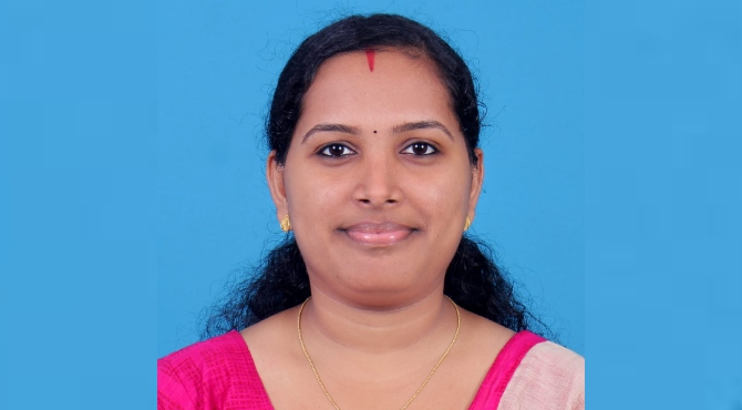  പ്രസവാനന്തര ശസ്ത്രക്രിയക്ക് വിധേയയായ യുവതി മരിച്ചു; അനസ്തേഷ്യയിലെ പിഴവെന്ന് ബന്ധുക്കൾ
