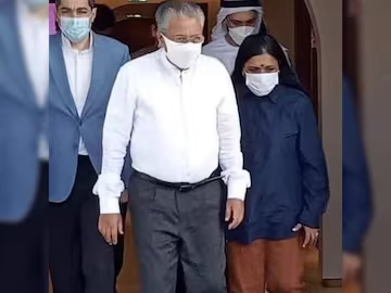  ചികിത്സയ്ക്കായി മുഖ്യമന്ത്രി പിണറായി വിജയൻ  അമേരിക്കയിലേക്ക് പുറപ്പെട്ടു
