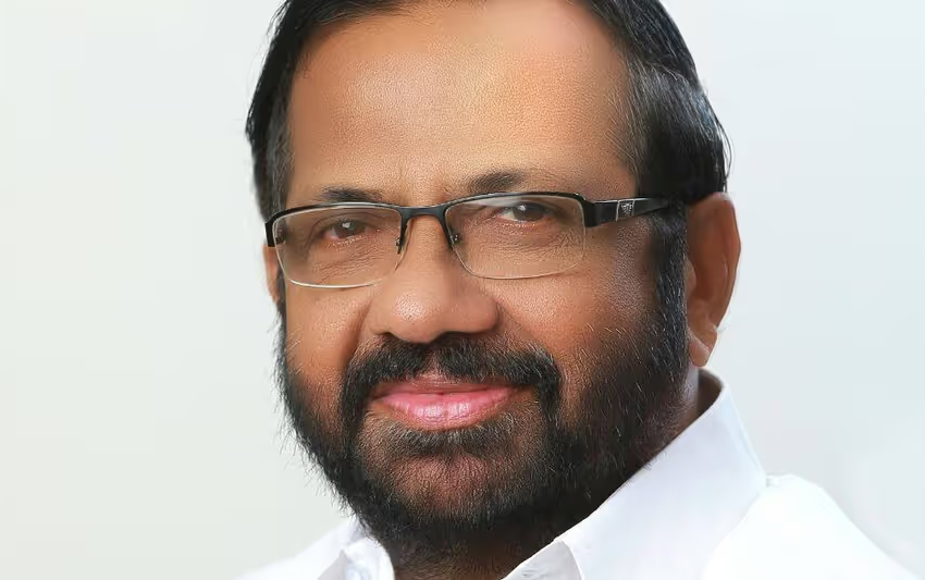  പാലോട് രവി ഡിസിസി പ്രസിഡന്റ് സ്ഥാനം രാജിവച്ചു 