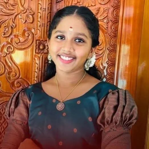  വിദ്യാർത്ഥിനിയെ തൂങ്ങിമരിച്ച നിലയിൽ കണ്ടെത്തി