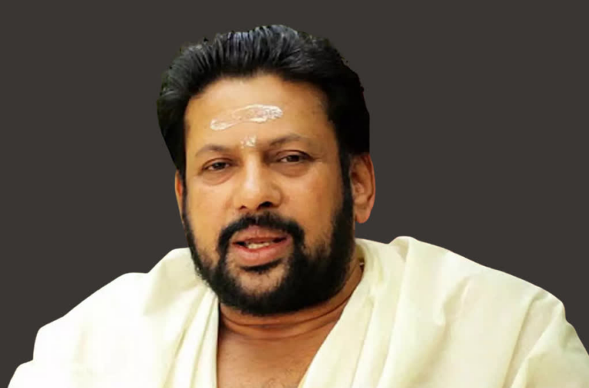  ശബരിമല തന്ത്രിയുടെ റിമാൻഡ് നീട്ടി; കോടതി നടപടി ഓൺലൈൻ വഴി