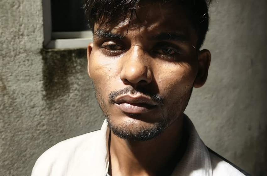  കൊച്ചിയിൽ വൻ ലഹരിവേട്ട: 30 കിലോ കഞ്ചാവുമായി പശ്ചിമ ബംഗാൾ സ്വദേശി പിടിയിൽ